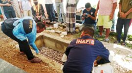 Kegiatan otopsi terhadap jenazah Sustiana Melci Elda melibatkan Dokter Forensik Polda NTT dan Tim Inafis Polres Manggarai Barat.