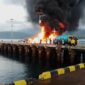 Kapal Pengangkut BBM Terbakar di Pelabuhan, Warga Berhasil Padamkan Api