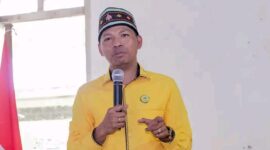Ketua Fraksi Partai Golkar DPRD Manggarai, Yoakim Jehati.