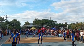 Tim bola voli putri Batu Cermin sukses menaklukkan Wela Runus klub asal Manggarai Timur dengan kemenangan dua set langsung dalam laga Jurnalis Cup 1.