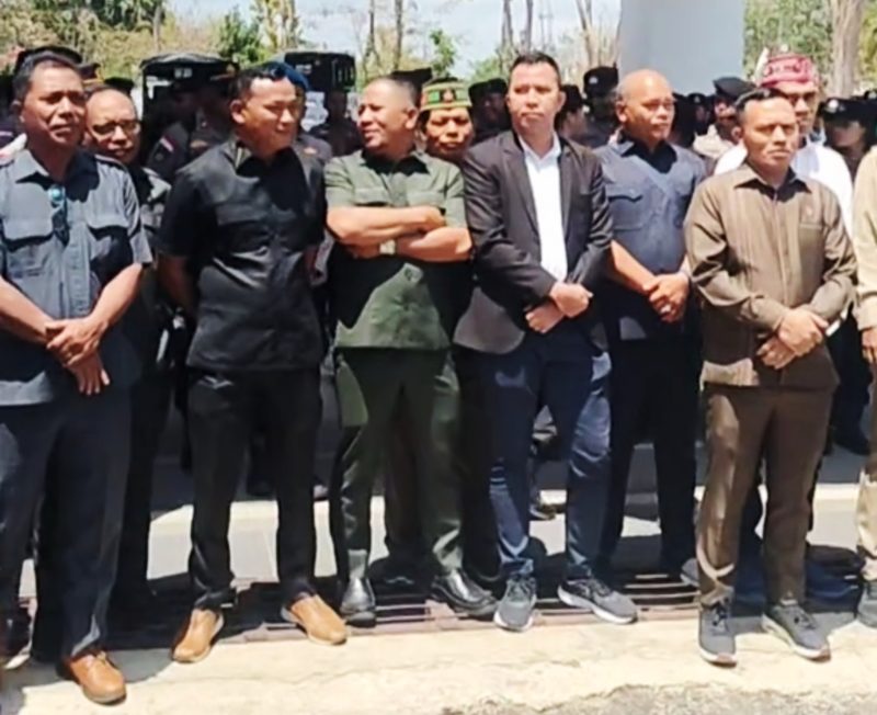 Ikut di Barisan Massa Demonstran, Mantan Calon Bupati ini Soroti DPRD Manggarai Barat