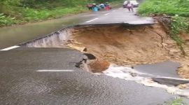 Jalur Nggorang-Pacar Kian Menganga Akibat Longsor