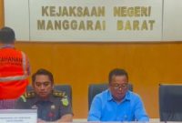 Kejari Manggarai Barat Resmi Menahan Kontraktor yang Jadi Tersangka Korupsi Jalan Golo Welu – Orong