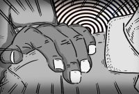 Heboh! Warga Tuduh Penjual Obat Herbal Pakai Hipnotis di Manggarai Barat