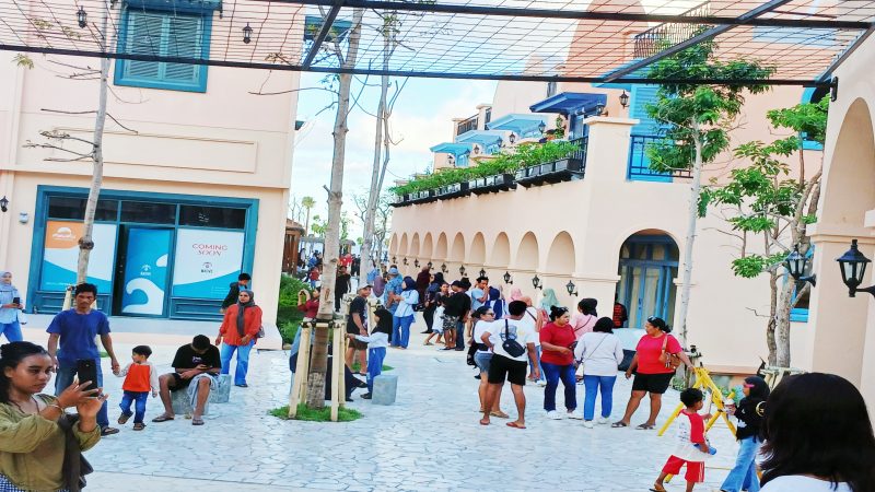 Warga Padati Kawasan Mawatu, Calon Residence dan Shopping Area Baru di Labuan Bajo (Foto: Tim Info Labuan Bajo)