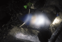 Mayat Gadis Muda di NTT Ditemukan Terjepit Batu Kaki Bukit Wisata, Polisi Selidiki Dugaan Kekerasan