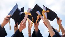 Mahasiswi Gadungan di Manggarai Nekat Ikut Wisuda Kembali Mengguncang Media Sosial (Gambar Ilustrasi)