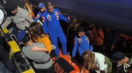 Empat WNA Spanyol Masih Hilang Usai Kapal Wisata Terbalik di Perairan TN Komodo