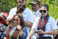 Wulan Guritno Menyusuri Sekolah Krisis Air di Manggarai