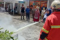 Rumah BUMN Labuan Bajo Latih UMKM Tanggap Kebakaran