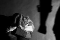 Terungkap, Bukan Cuma 1 Kali, Siswi SMP di NTT Ini Diperkosa 4 Kali Sehari oleh 4 Pria Tak Dikenal: Disekap Tanpa Makan, Pelaku Masih Bebas (Gambar Ilustrasi)