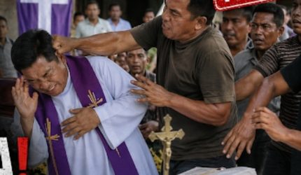 Kronologi Pastor di NTT Diduga Dianiaya Saat Pimpin Misa, Berawal dari Teguran hingga Berujung Pemukulan