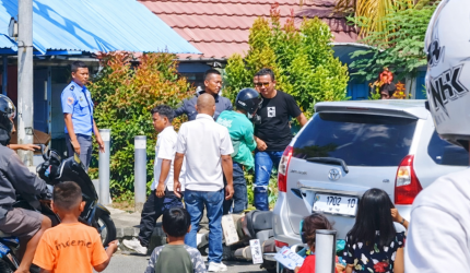 Sopir Pariwisata vs Driver Grab Ricuh di Labuan Bajo Ricuh di Jalan, Diduga Rebutan Penumpang hingga Berujung Kekerasan
