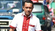 Heboh Oknum Guru Diduga Caci Maki di Medsos, Warga Surati Bupati Manggarai Hery Nabit (Foto: Istimewa)