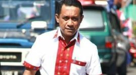 Heboh Oknum Guru Diduga Caci Maki di Medsos, Warga Surati Bupati Manggarai Hery Nabit (Foto: Istimewa)